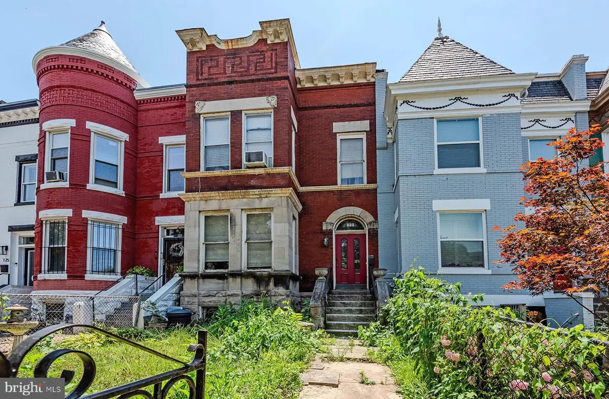 121 R St Ne, Washington, DC 20002 - #1