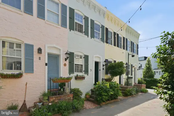 5 Pomander Walk Nw, WASHINGTON, DC 20007