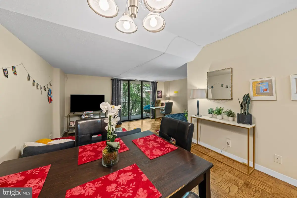 2201 L St Nw #518, Washington, DC 20037 - #1