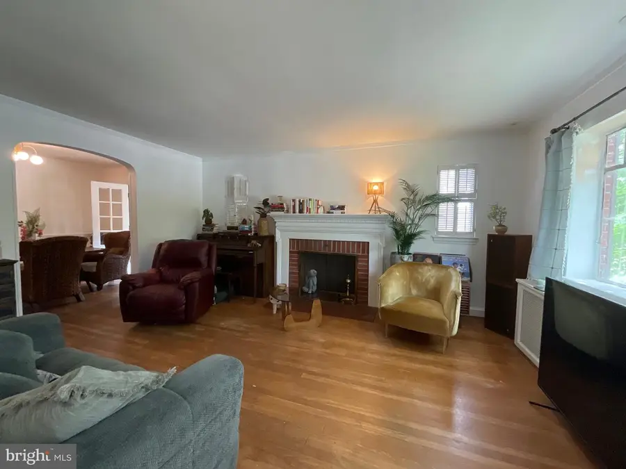 405 Van Buren St Nw, Washington, DC 20012 - #2