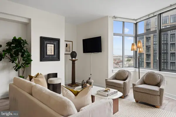 460 New York Nw #802, WASHINGTON, DC 20001