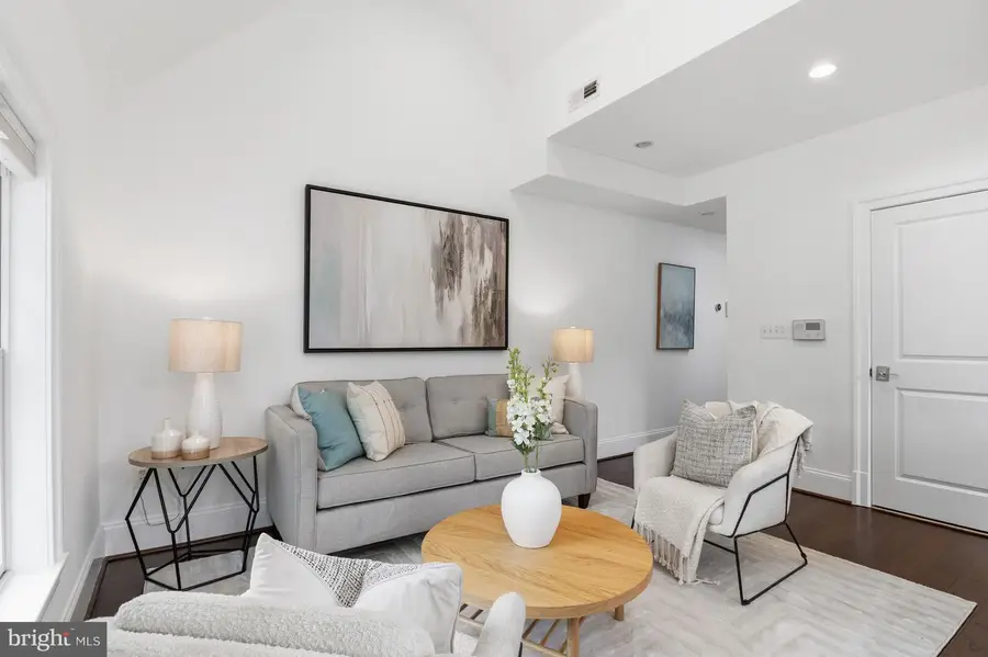 2323 40th St Nw #6, Washington, DC 20007 - #3