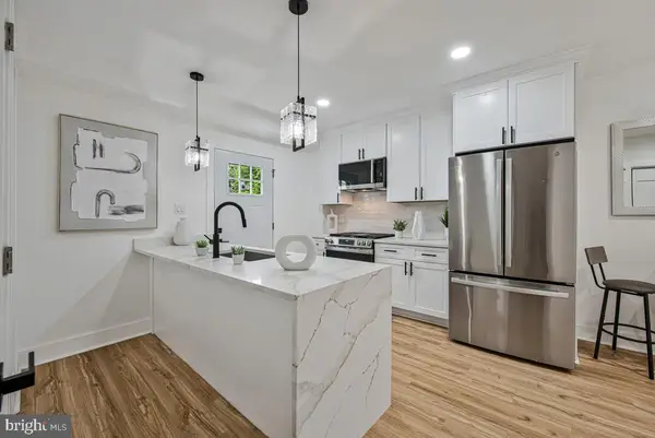 305 34th Pl Ne, WASHINGTON, DC 20019