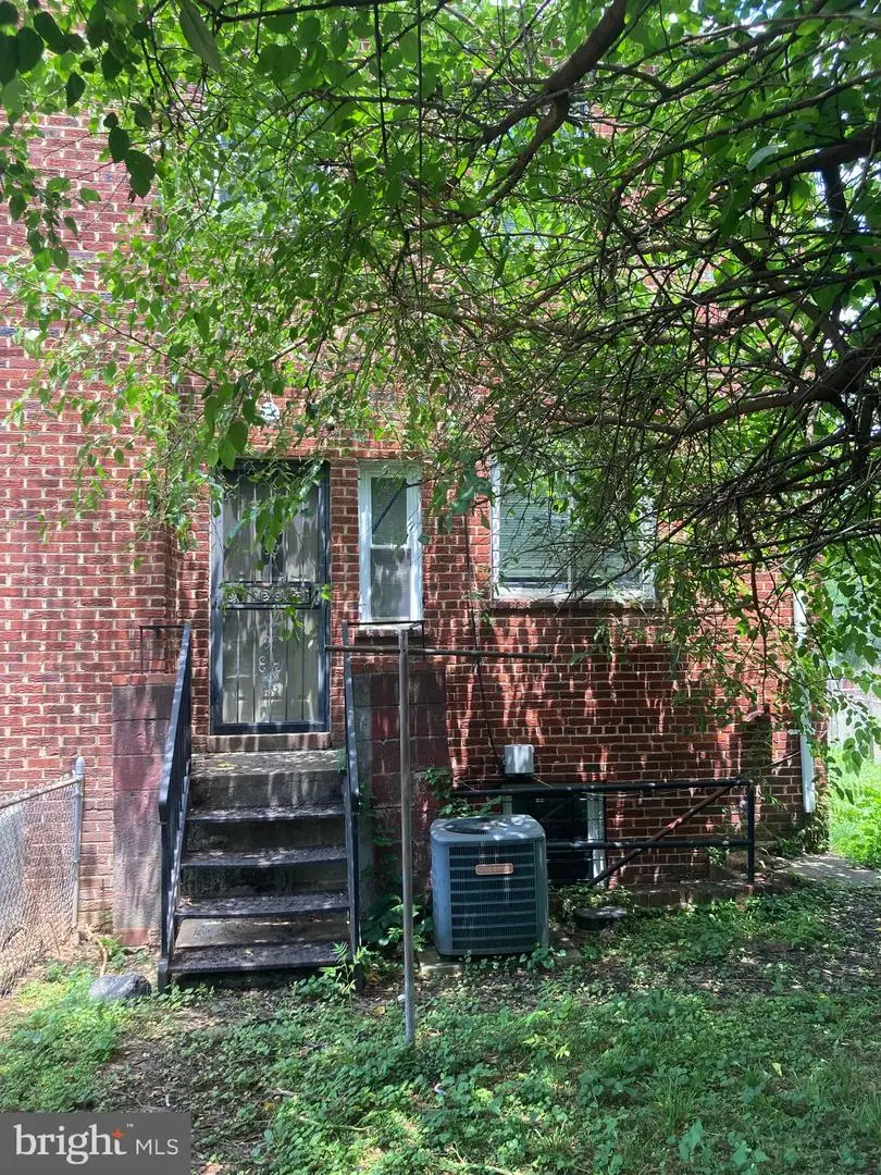 4013 Clay Pl Ne, Washington, DC 20019 - #3