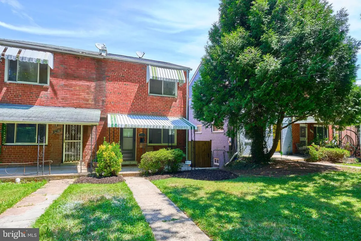 718 Ridge Rd Se, Washington, DC 20019 - #1