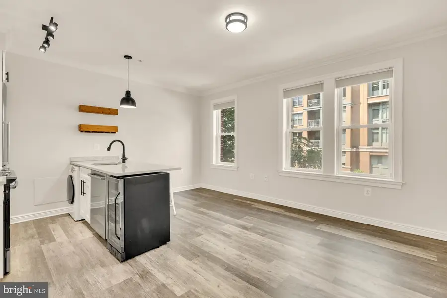 1121 24th St Nw #209, Washington, DC 20037 - #3