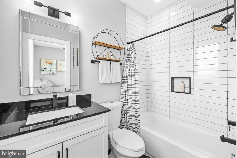 1915 H St Ne #ph1, Washington, DC 20002 - #3