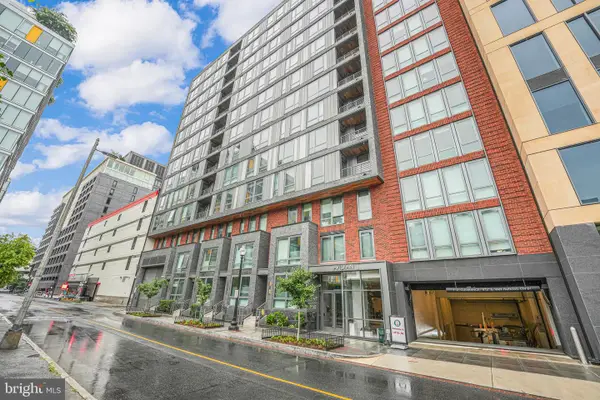 1211 Van St Se #1003, WASHINGTON, DC 20003