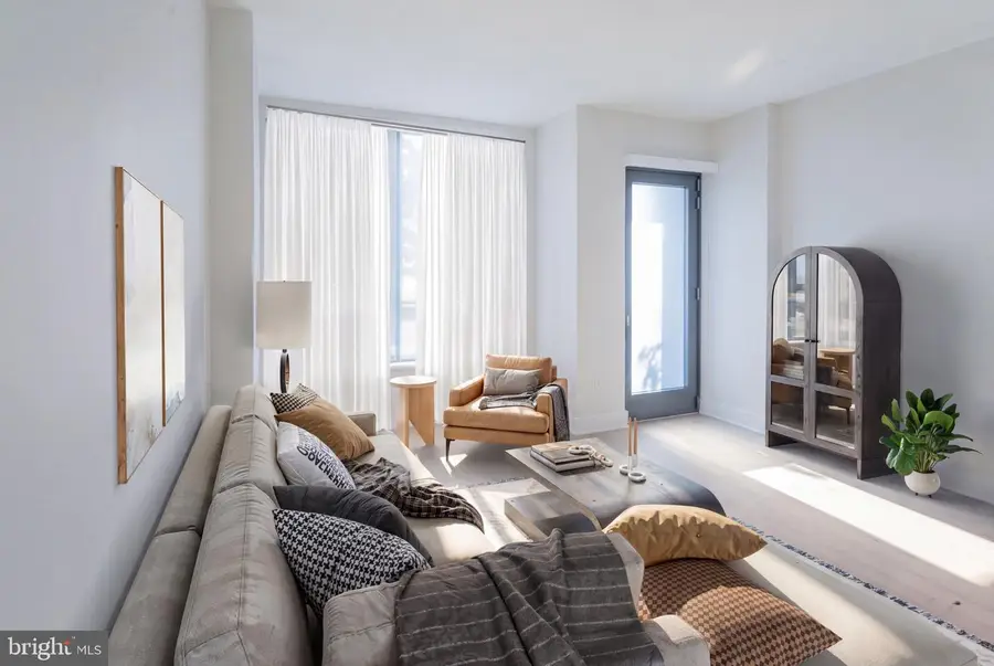 1211 Van St Se #th-1c, Washington, DC 20003 - #2