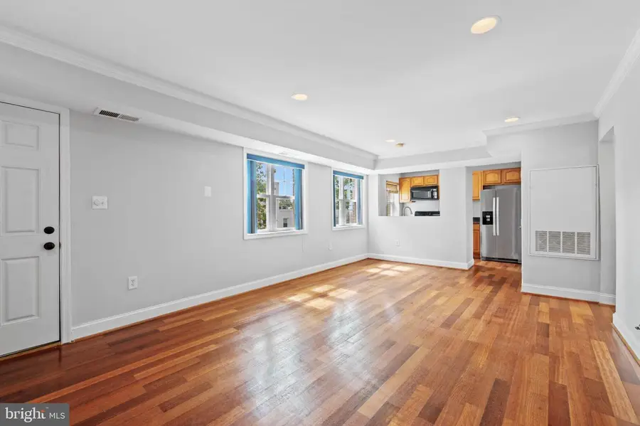3868 9th St Se #201, Washington, DC 20032 - #2