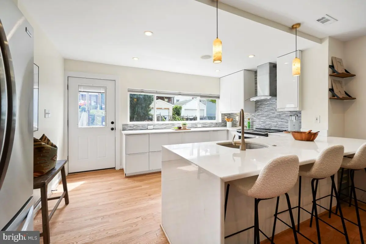 817 20th St Ne, Washington, DC 20002 - #1