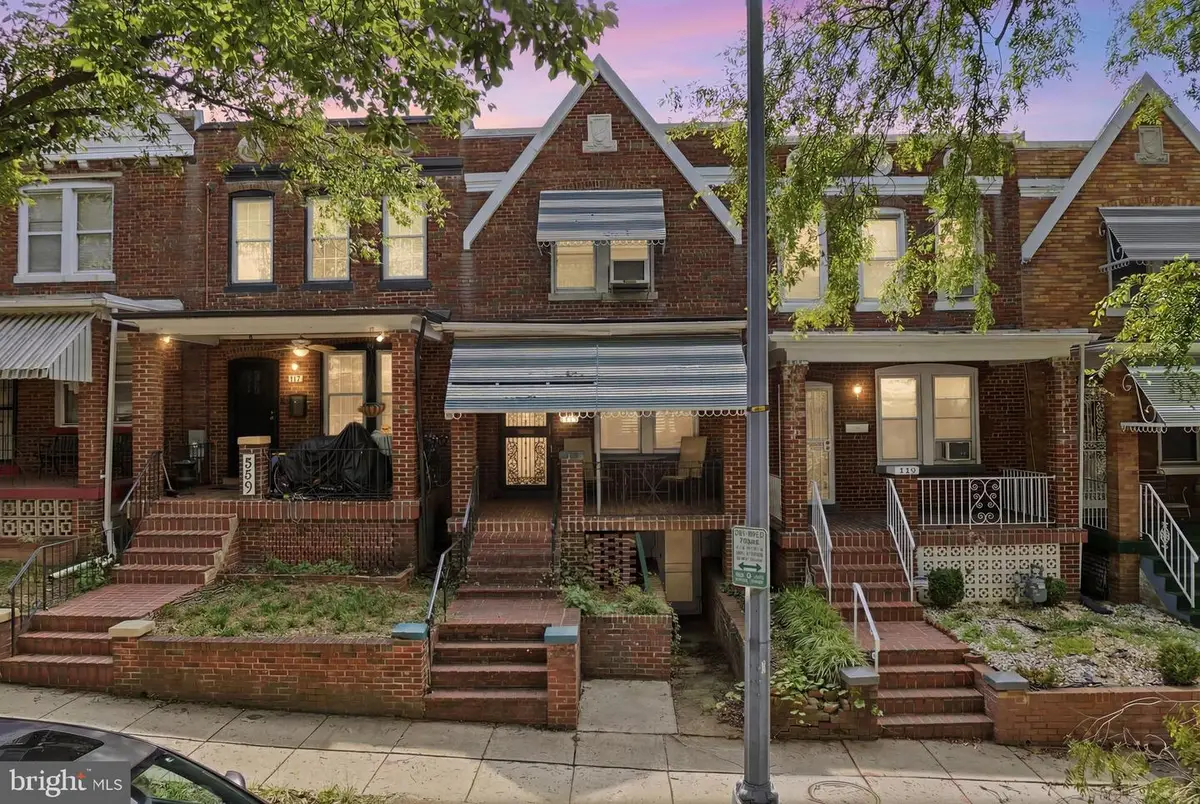 557 23rd Pl Ne, Washington, DC 20002 - #1