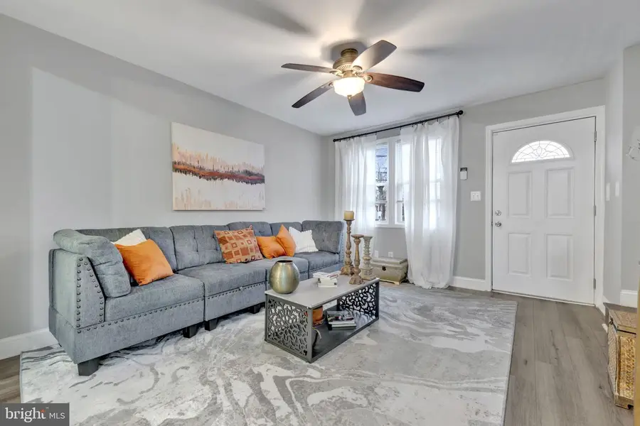 212 54th St Se, Washington, DC 20019 - #2