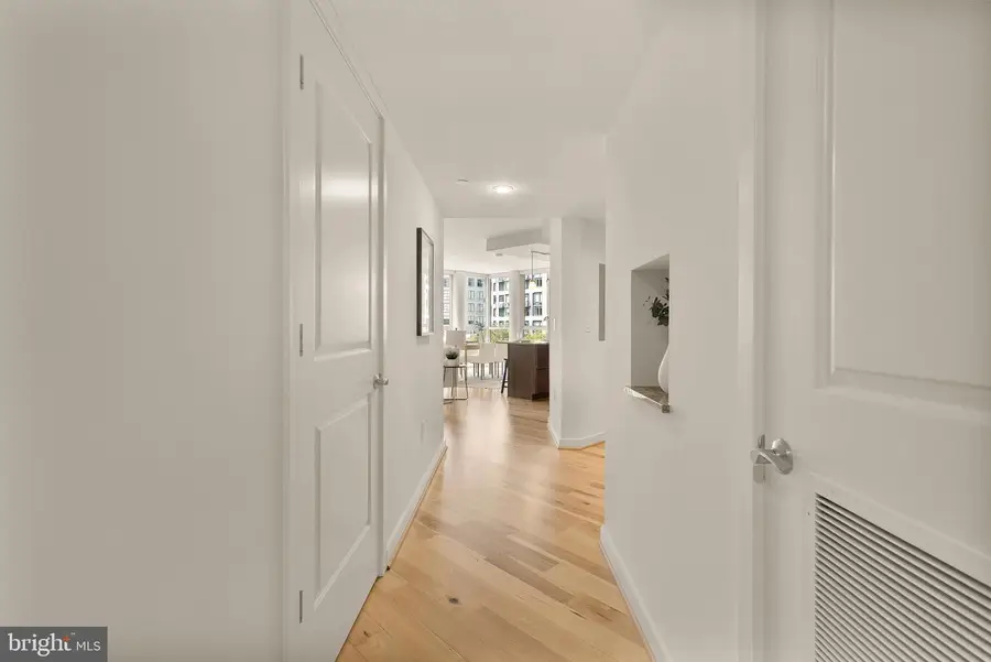 1025 1st St Se #406, Washington, DC 20003 - #2