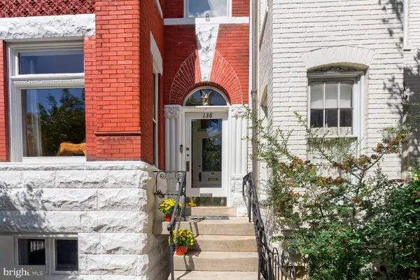 138 D St Se, WASHINGTON, DC 20003