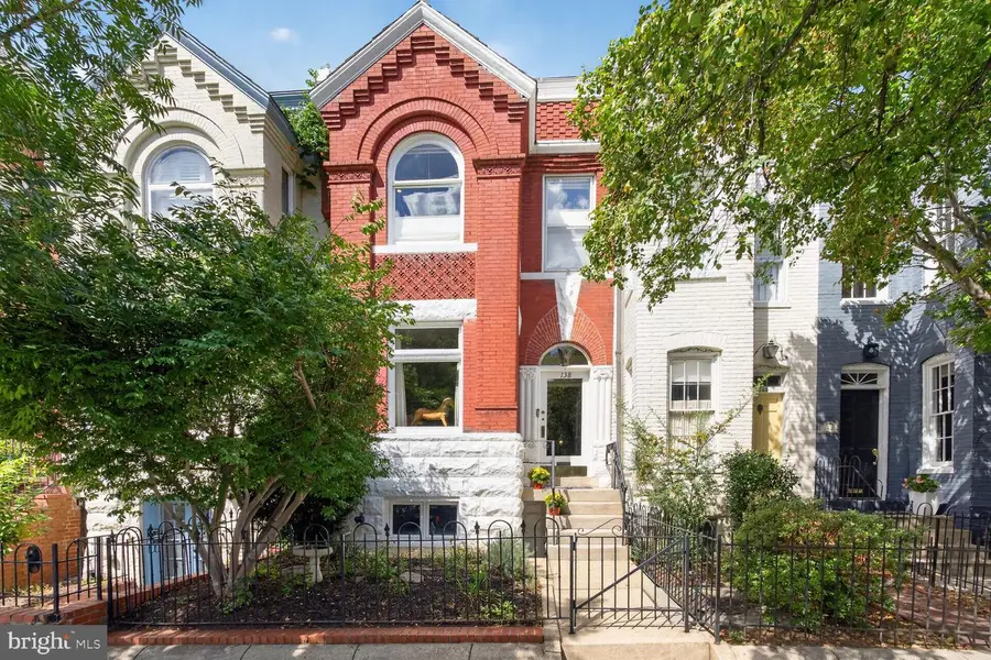 138 D St Se, Washington, DC 20003 - #2