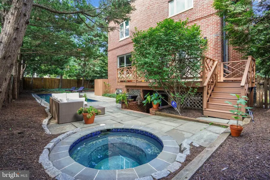 5430 Chevy Chase Parkway Nw, Washington, DC 20015 - #3