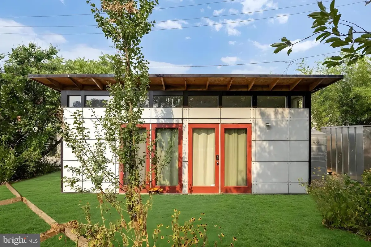 21 Evarts St Ne, Washington, DC 20002 - #1