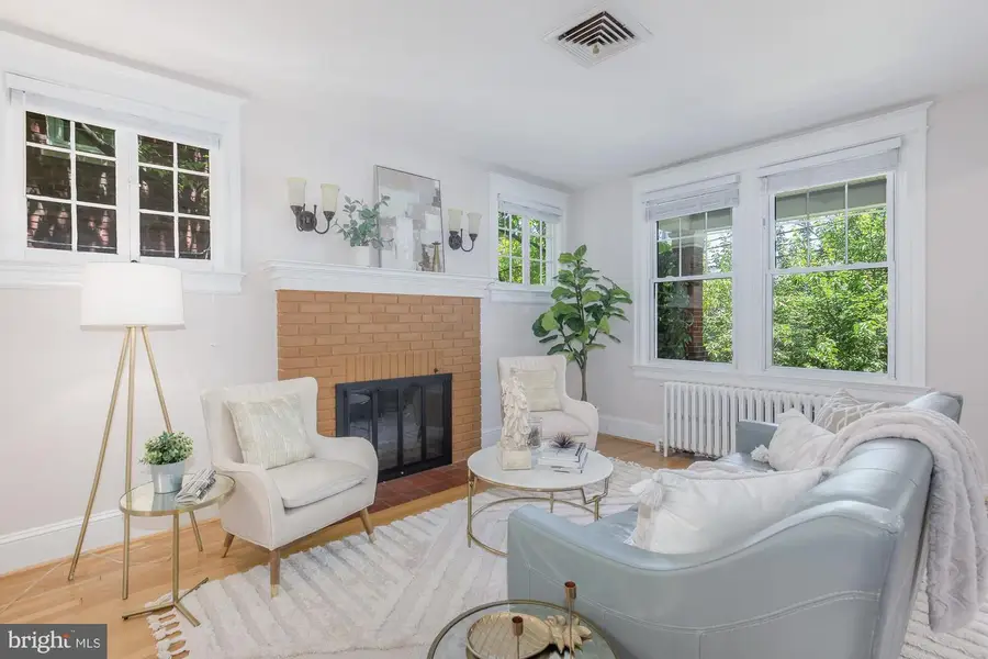 3514 34th St Nw, Washington, DC 20008 - #2