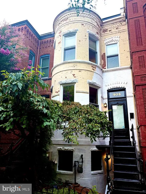 404 9th St Ne, WASHINGTON, DC 20002