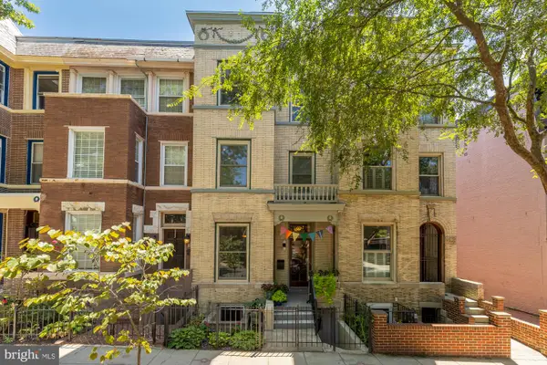 82 V St Nw, WASHINGTON, DC 20001