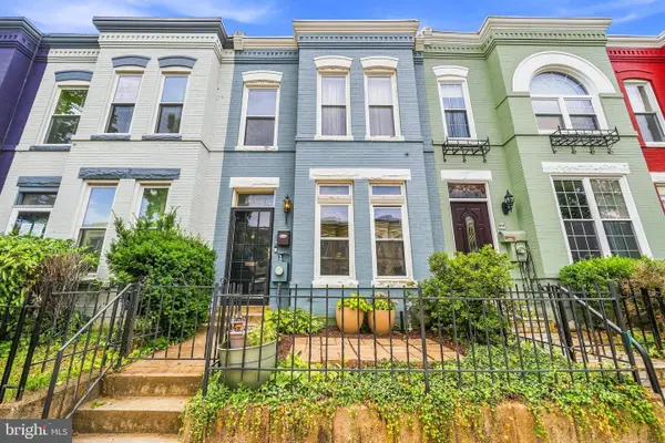1327 Emerald St Ne, WASHINGTON, DC 20002