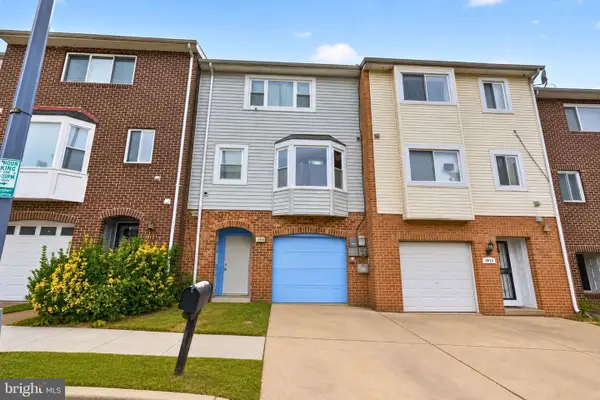 1915 Valley Ter Se, WASHINGTON, DC 20032
