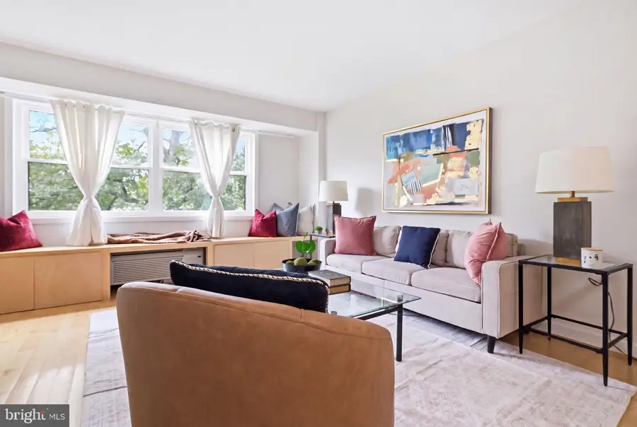 1801 Clydesdale Pl Nw #408, Washington, DC 20009 - #3