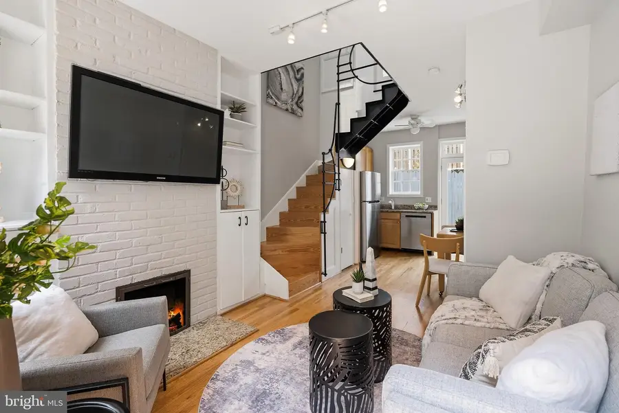 3203 Cherry Hill Ln Nw, Washington, DC 20007 - #2
