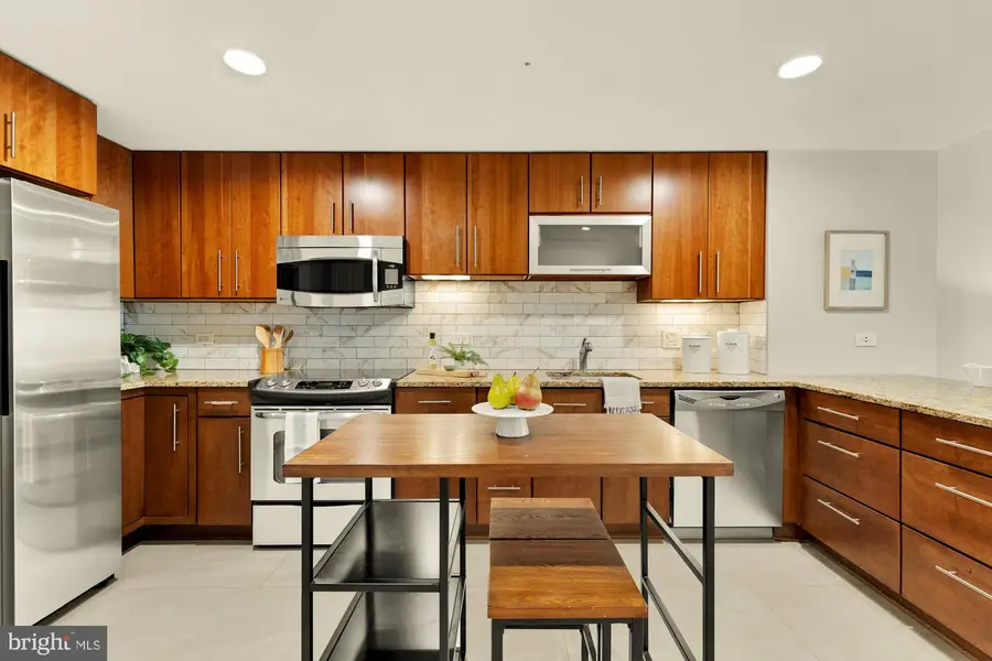 1025 1st Se #104, Washington, DC 20003 - #3