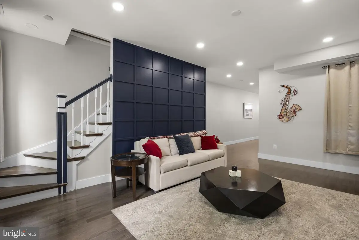 51 Q St Nw, Washington, DC 20001 - #1