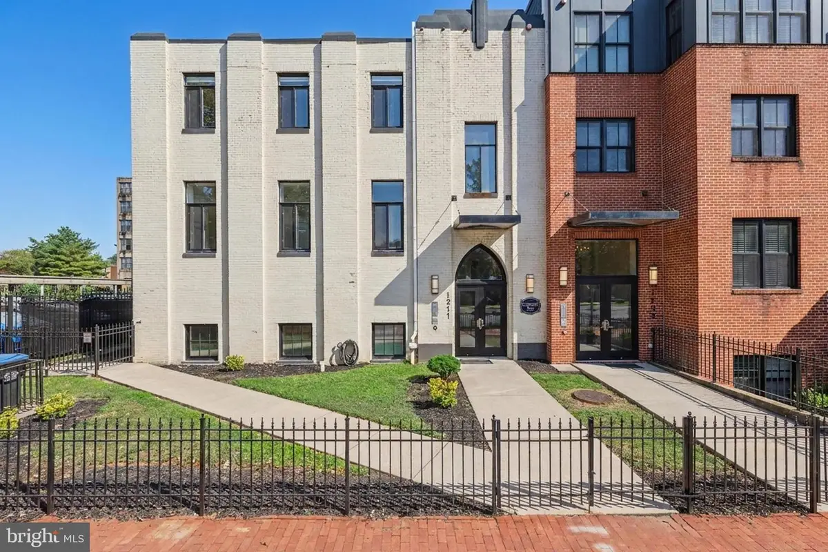 1211 G St Se #9, Washington, DC 20003 - #1