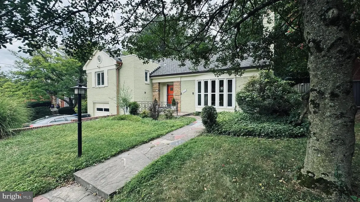 5737 26th St Nw, Washington, DC 20015 - #1