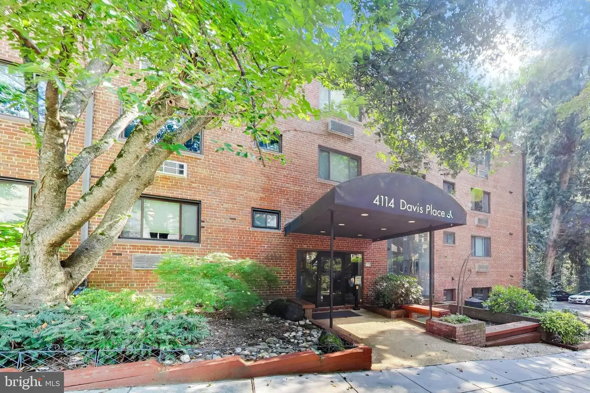 4114 Davis Pl Nw #315, Washington, DC 20007 - #1