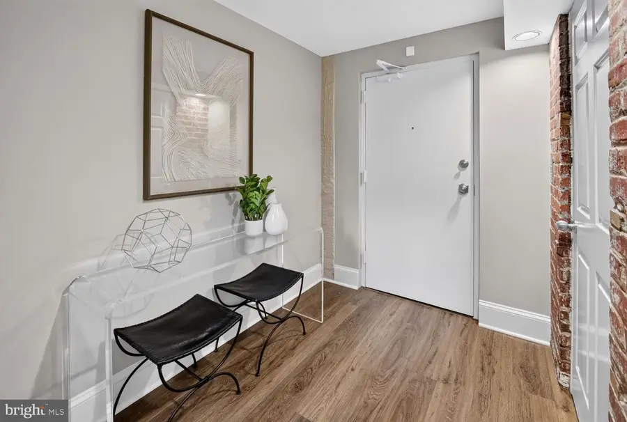 1726 17th St Nw #b1, Washington, DC 20009 - #2