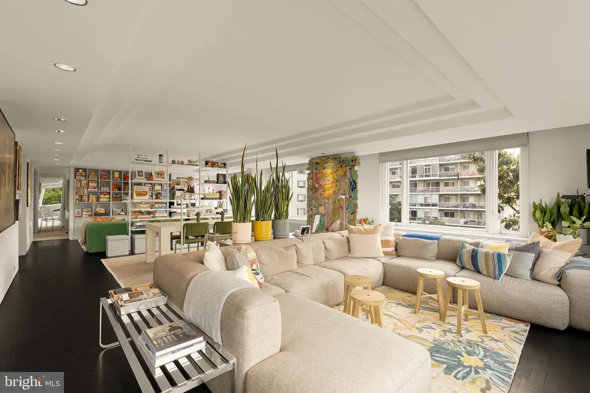 2475 Virginia Ave Nw #621, Washington, DC 20037 - #1