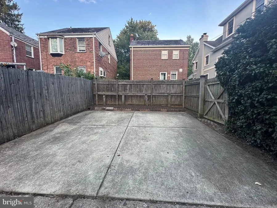 5326 42nd Pl Nw, Washington, DC 20015 - #3