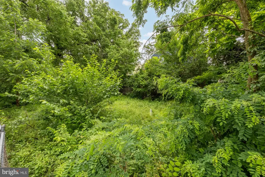 275 56th Pl Ne, Washington, DC 20019 - #2