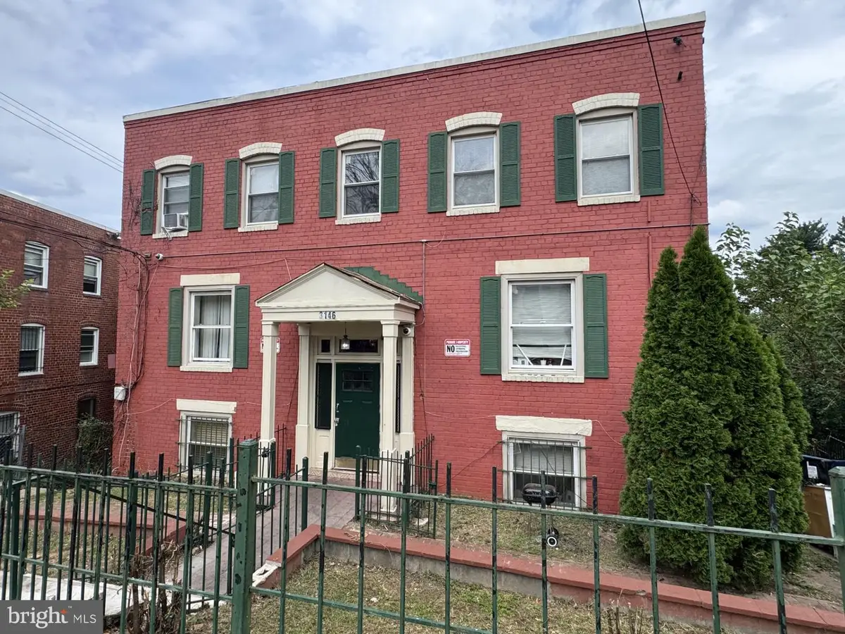 3146 Buena Vista Ter Se, Washington, DC 20020 - #1