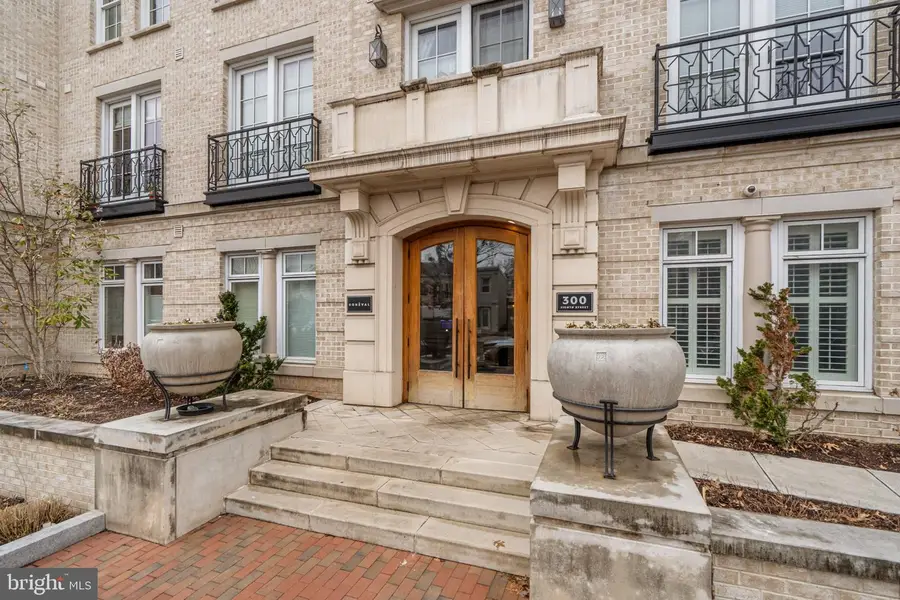 300 8th St Ne #102, Washington, DC 20002 - #3