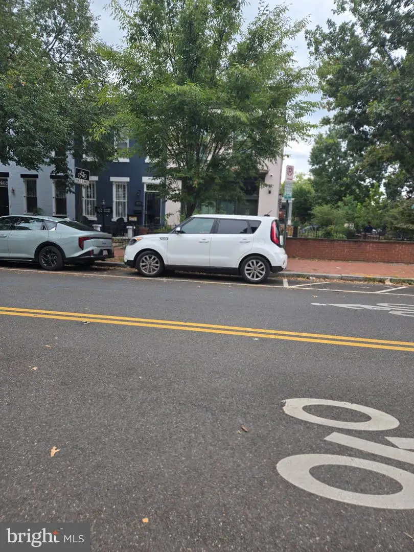 1407 E St Se, Washington, DC 20003 - #2