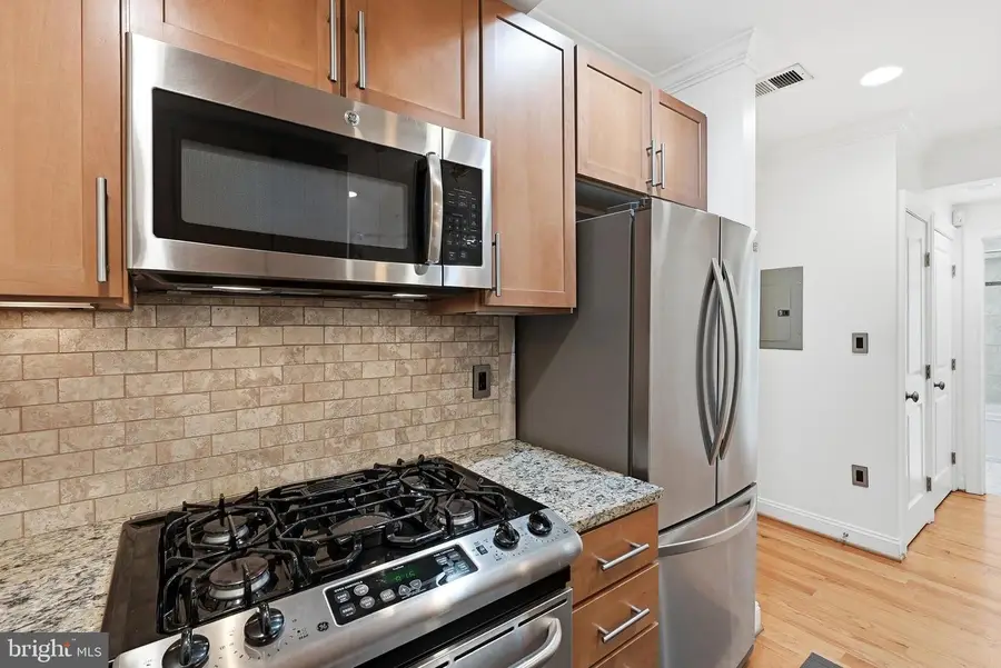 739 Newton Pl Nw #202, Washington, DC 20010 - #3