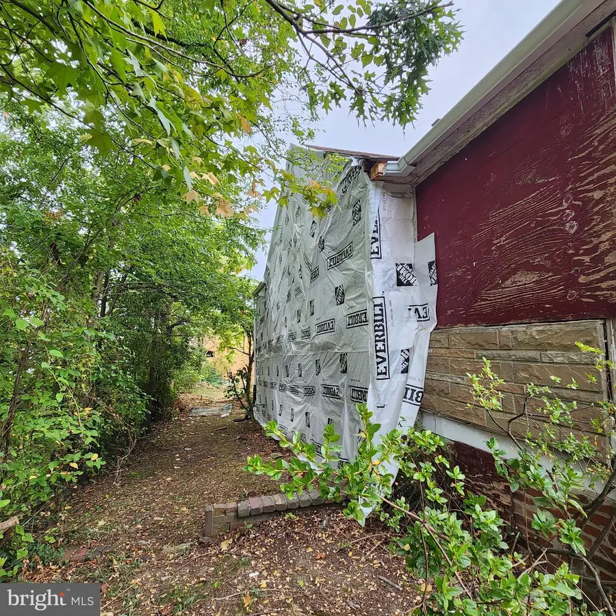 4953 D St Se, Washington, DC 20019 - #2