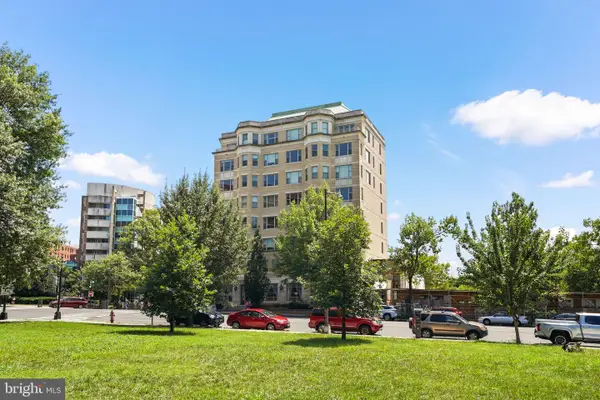 2600 Pennsylvania Ave Nw #501, WASHINGTON, DC 20037