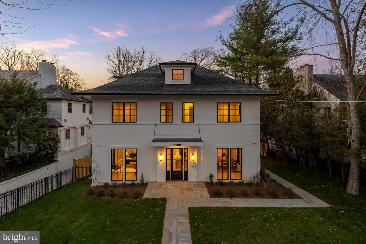 2733 Chesapeake St Nw, Washington, DC 20008 - #1