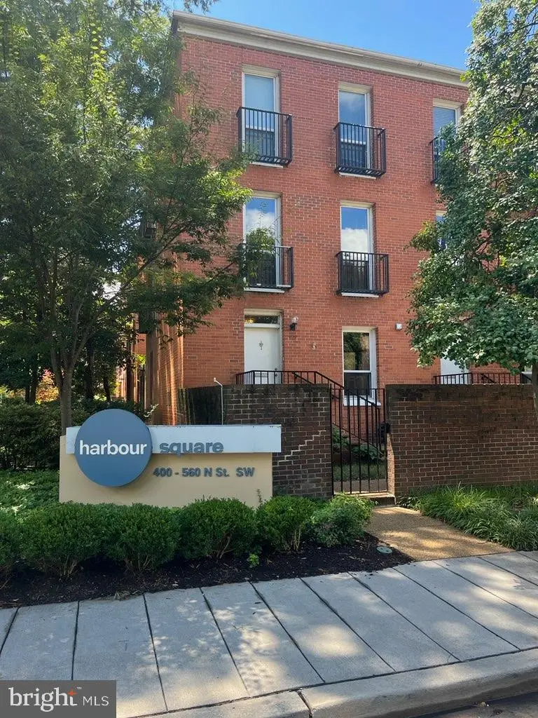 400 N St Sw, Washington, DC 20024 - #1