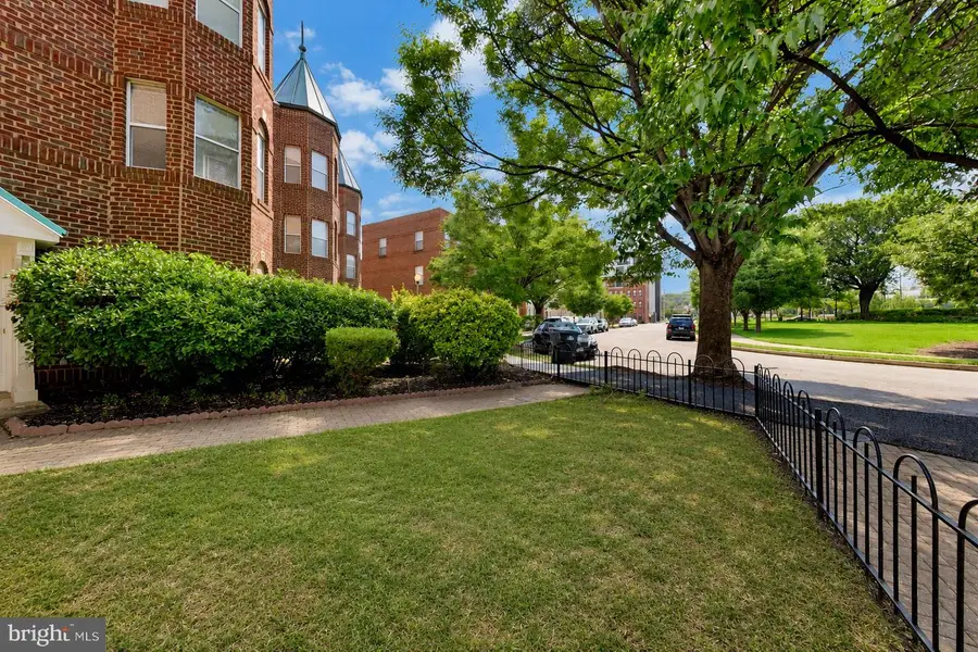 3726 Burnham Pl Ne, Washington, DC 20019 - #3