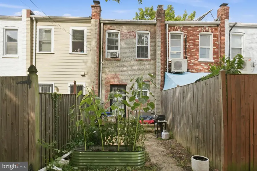 13 16th St Ne, Washington, DC 20002 - #3