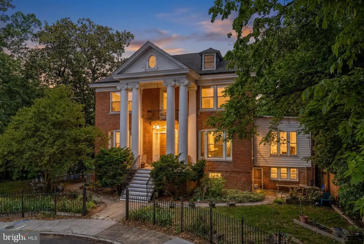 3446 Oakwood Ter Nw, Washington, DC 20010 - #1