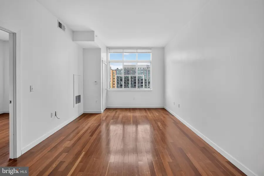 1000 New Jersey Ave Se #1113, Washington, DC 20003 - #3